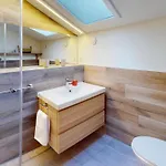 Apartment Luscheina in Valbella ski-in ski-out *